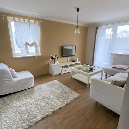 아파트 Bagra Apartment, 1-4 Guests, Free Parking & Wifi, 10 Min From Downtown *