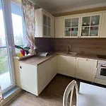 Bratislava, Bagra Family Apartment, Bathtub, Balcony, Free Parking, 6km Old Town